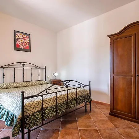 Vista Collina Bed and Breakfast